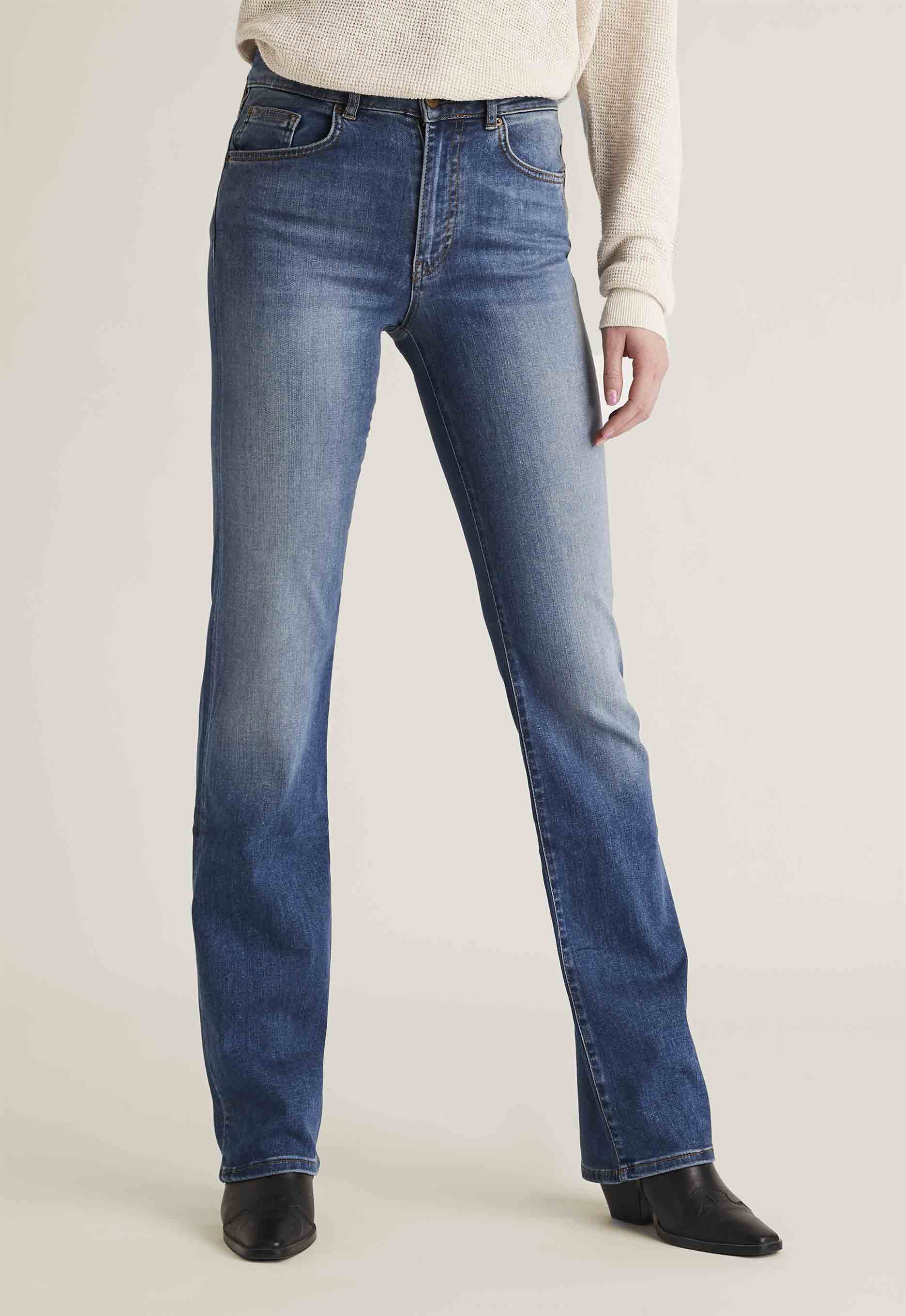 Silvercreek Joan Bootcut Jeans