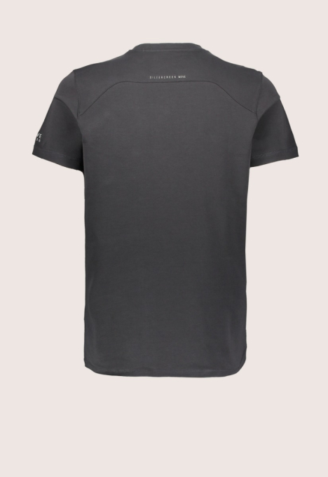Move T-shirt 3
