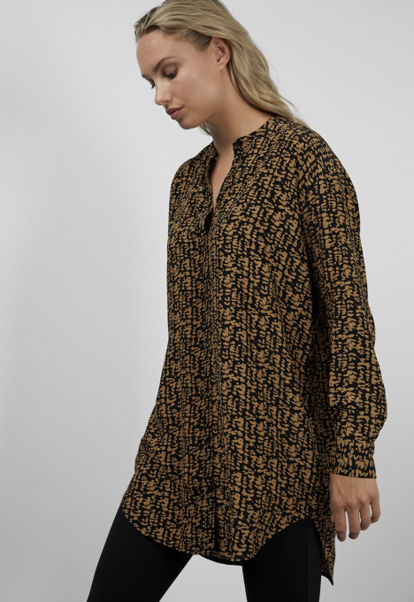 Wynter Blouse