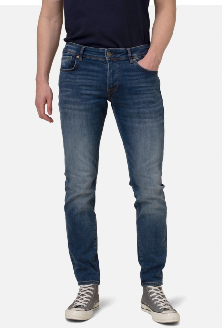 Morris Super Slim Jeans