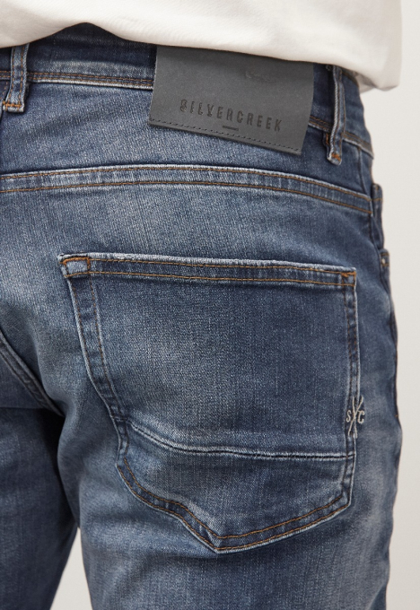 Morris Super Slim DD Jeans