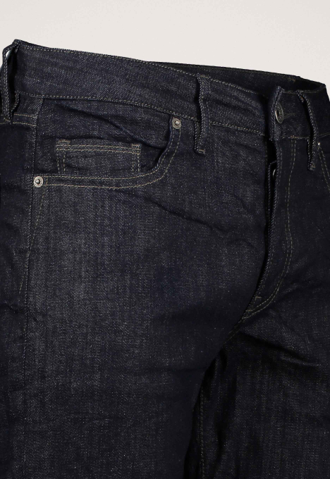 Porter Slim Tapered Jeans