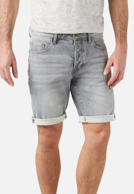 Porter Short