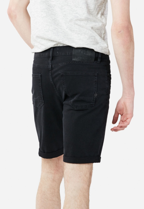 Porter Short