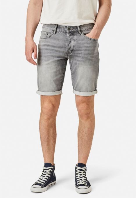 Porter Short