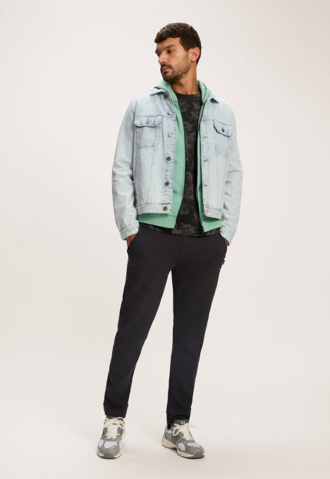 Sylvester Denimjack