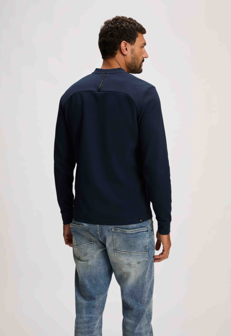 Gareth Longsleeve