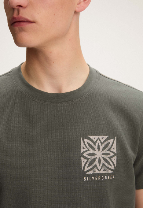 Farie T-Shirt 