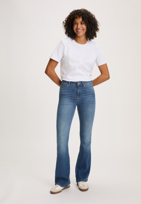 Celsi Flare Jeans