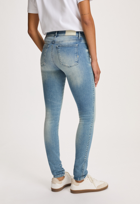 Cassy Mid Waist Skinny Jeans