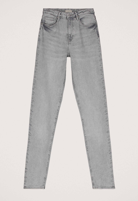 Cinna Slim Tapered Jeans
