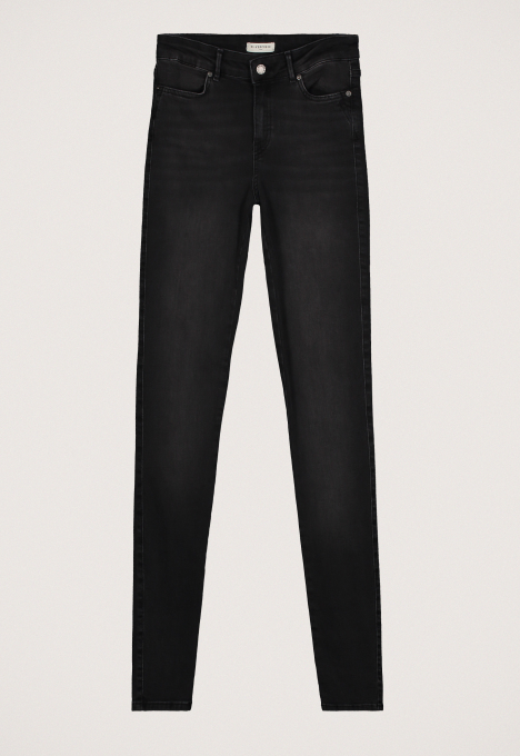 Celsi Super Skinny Jeans