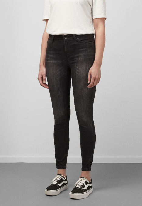 Celsi Ankle Super Skinny Jeans