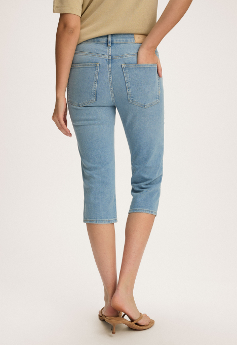 Thana Jeans 