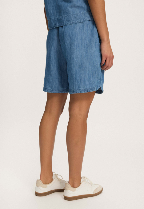 Floria Short