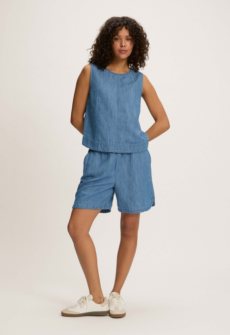 Floria Short