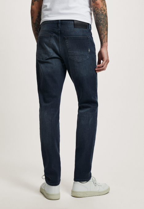 Porter Slim Tapered Jeans 
