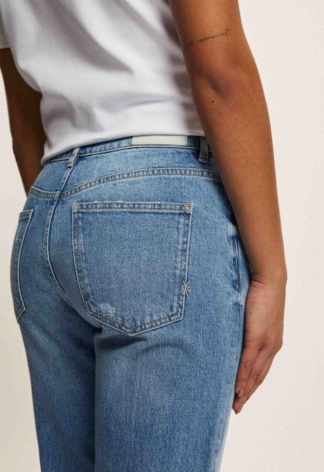 Liv Jeans