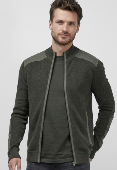 Eann Vest