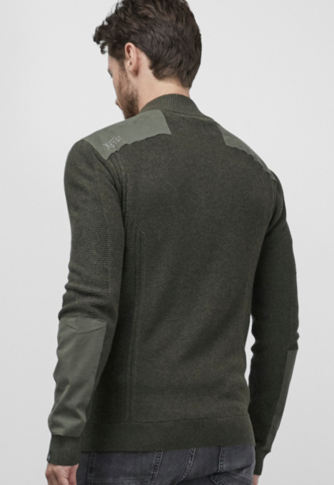 Eann Vest