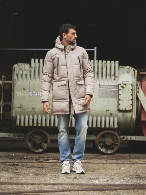 LOOK MEN 5 - The Legacy Within