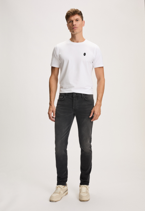Porter Slim Tapered Jeans