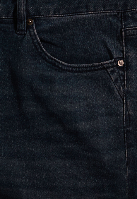 Lewis Regular Tapered Jeans