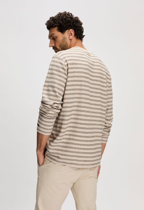 Grayson Longsleeve T-shirt