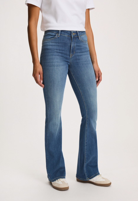 Celsi Flare Jeans