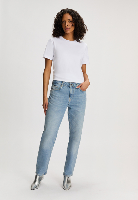 Liv Straight Jeans