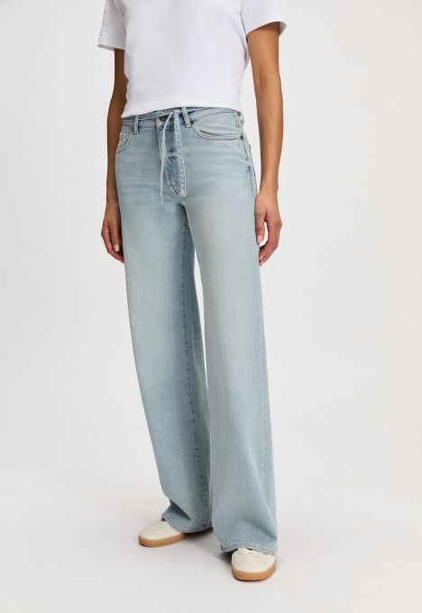 Ruby Wide Leg Jeans