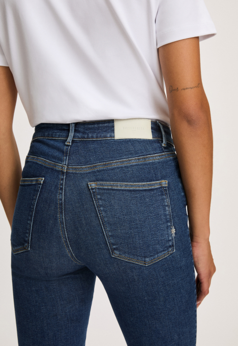 Celsi Super Skinny Jeans