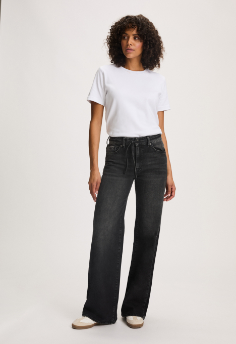 Ruby Wide Leg Jeans