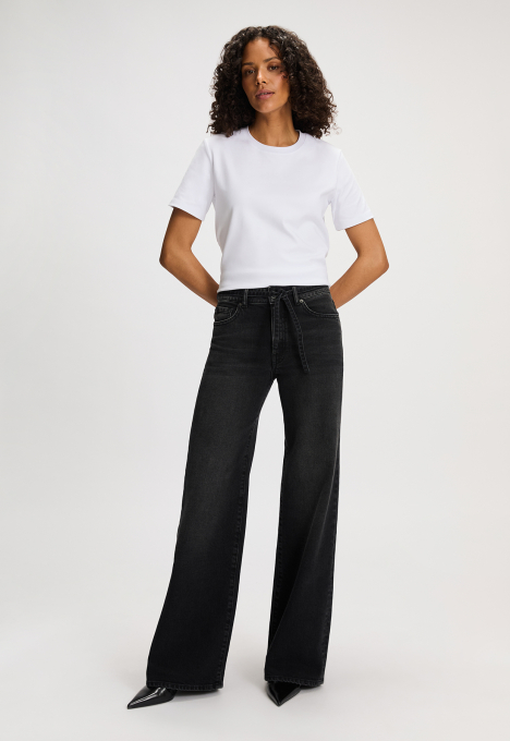 Ruby Wide Leg Jeans