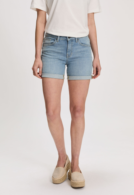 Cammy Short