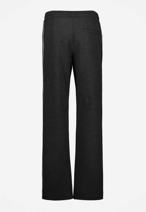 Floor Broek