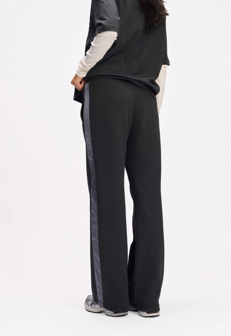Floor Broek