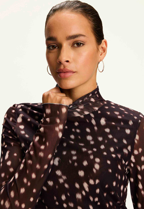 Sara Longsleeve