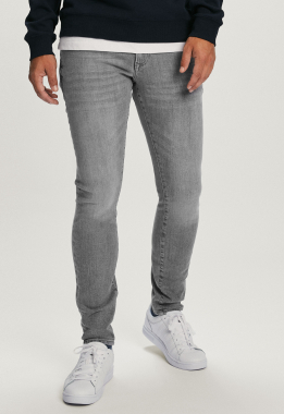 Morris Super Slim Jeans