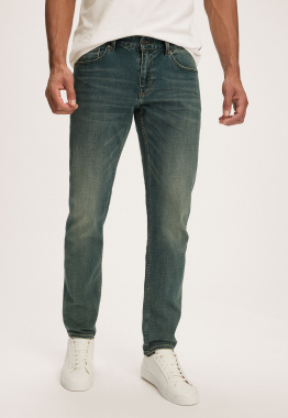 Lewis Regular Tapered Jeans