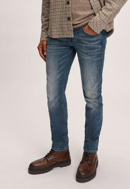 Lewis Regular Tapered Jeans