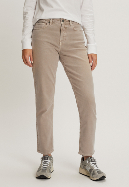 Cinna Slim Tapered Jeans