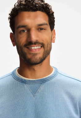 Kindo Sweater