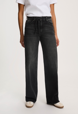 Ruby Wide Leg Jeans