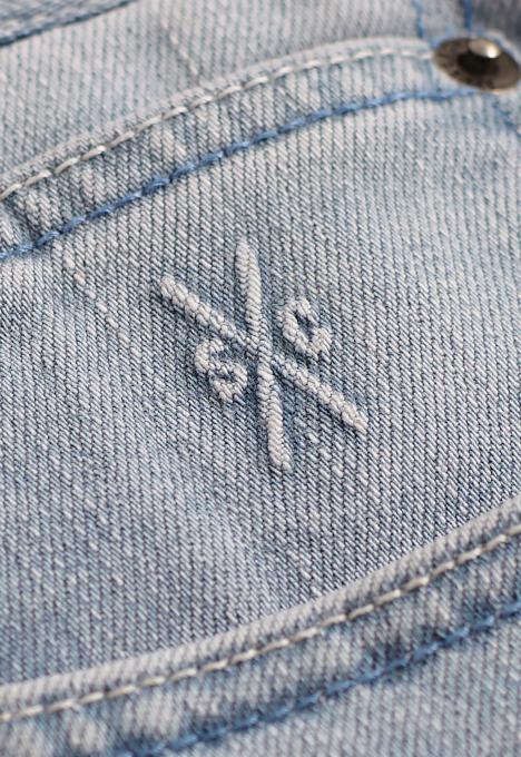 Lewis Regular Tapered Jeans