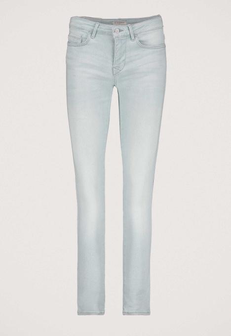 Cassy Skinny Jeans
