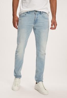 Lewis Regular Tapered Jeans